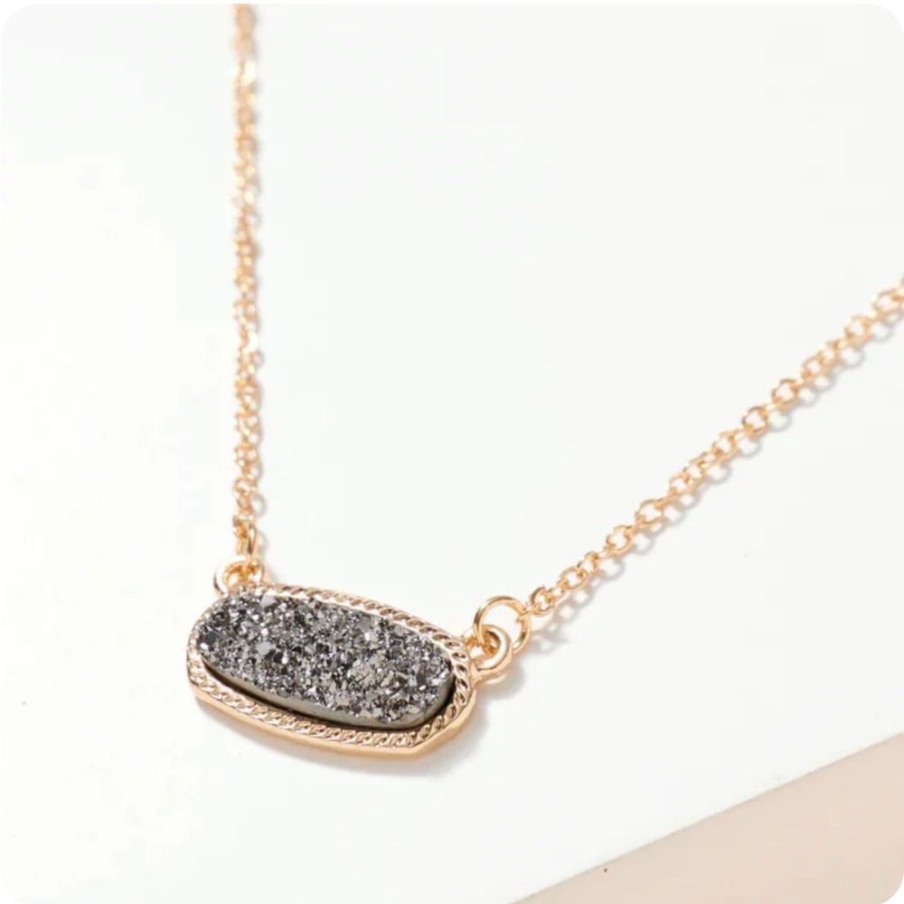 Avenue Zoe Druzy charm necklace